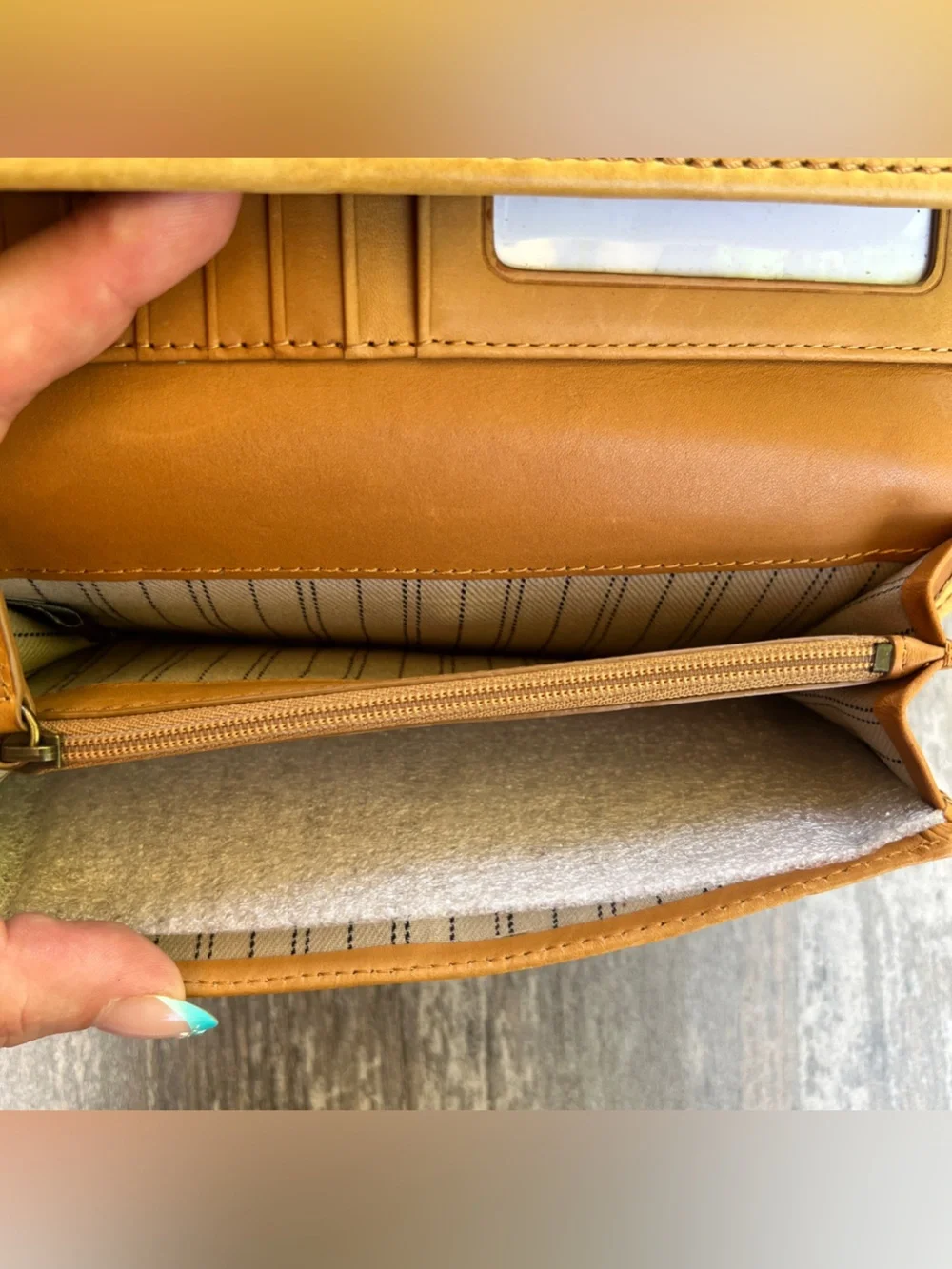 FRYE Banana Yellow campus wallet